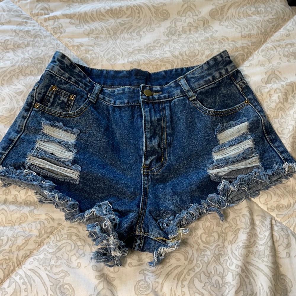 Dark blue shorts size M